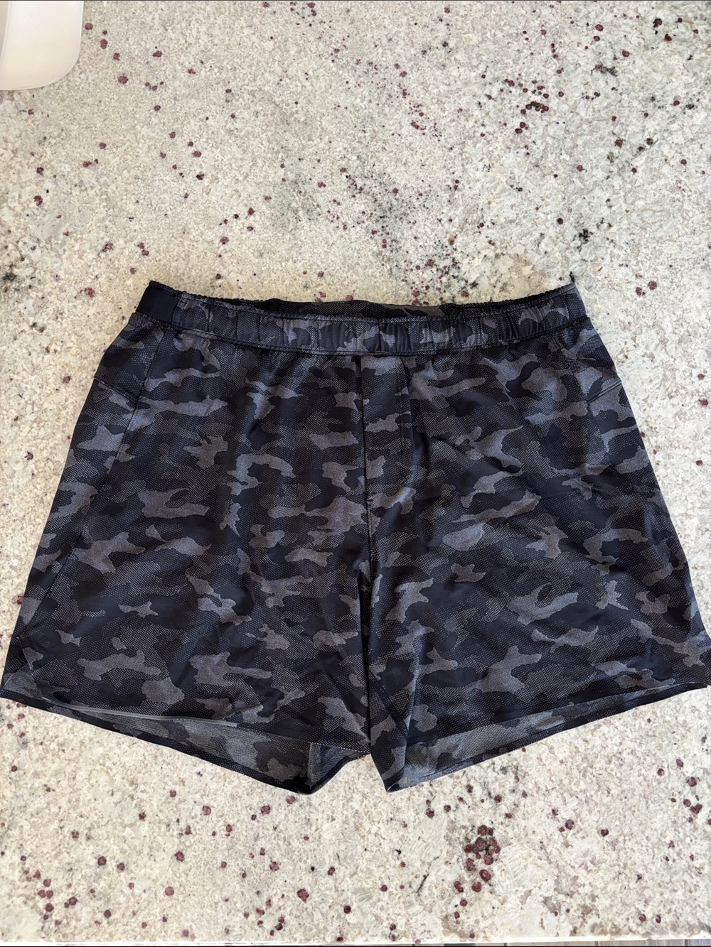 Lululemon Surge Short *Liner 6”
